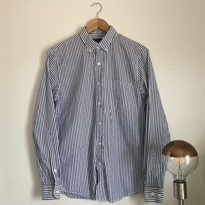 BANANA REPUBLIC Cotton Button Down